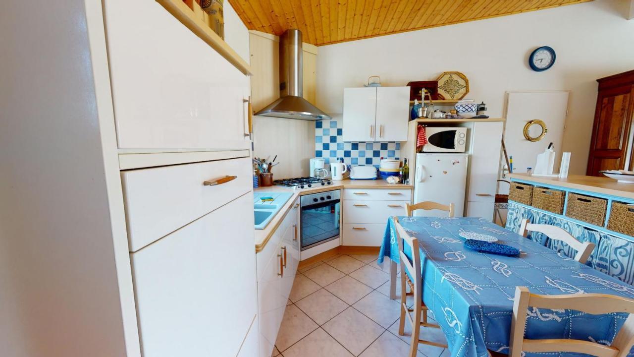 Villa La Grande Vallee Сен-Жил-Кроа-дьо-Ви Екстериор снимка