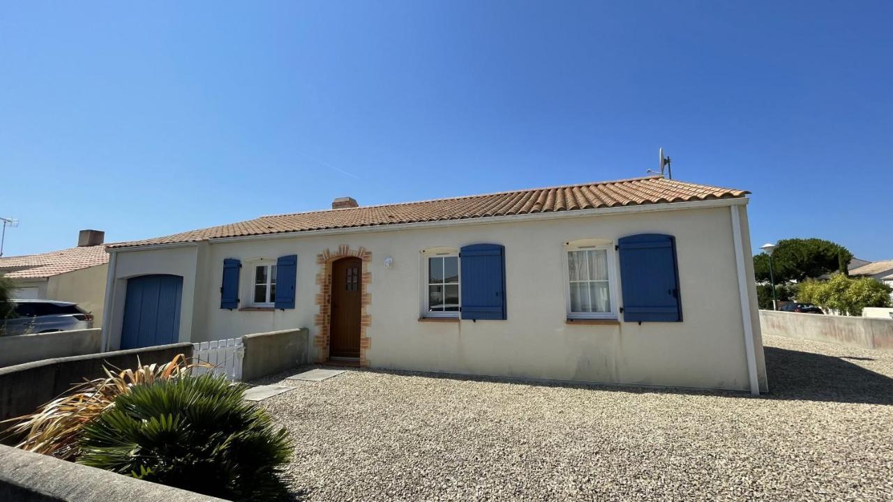 Villa La Grande Vallee Сен-Жил-Кроа-дьо-Ви Екстериор снимка